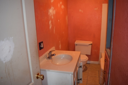 2 Bedroom, 2 Bath Home, & Duplex, Robinson, IL - image 13