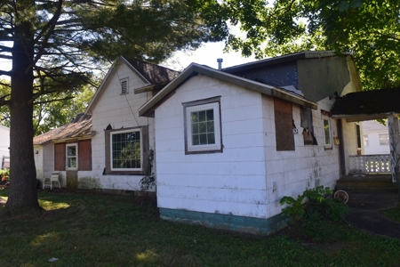 2 Bedroom, 2 Bath Home, & Duplex, Robinson, IL - image 3