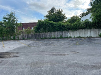 Commercial Building in Burkesville, KY - image 12