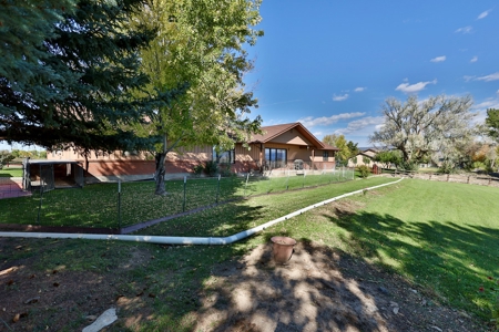 Ranch-Style Home With Acreage For Sale in Hotchkiss, CO! - image 9