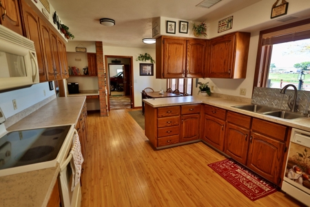 Ranch-Style Home With Acreage For Sale in Hotchkiss, CO! - image 12