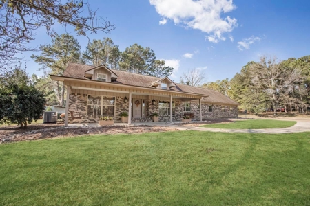 58 Acres + Country Home for Sale Hattiesburg, MS - image 25