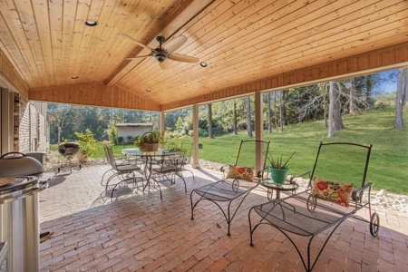 58 Acres + Country Home for Sale Hattiesburg, MS - image 23