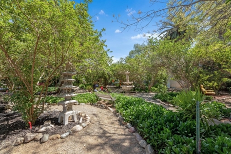 7 Palms Ranch - image 8