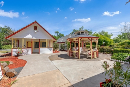 7 Palms Ranch - image 19