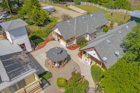 7 Palms Ranch - image 44