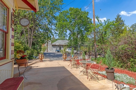 7 Palms Ranch - image 47