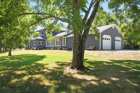 Contemporary Ranch Style Home in West Plains, MO for Sale - image 38