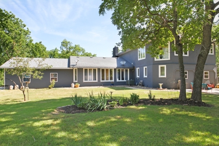 Contemporary Ranch Style Home in West Plains, MO for Sale - image 40