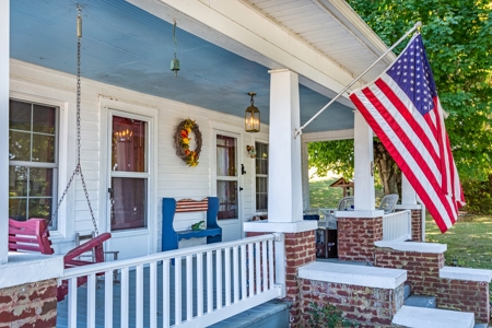 Accepted Offer - Farmhouse with 1 +/- Acre Lot in Albany, KY - image 35