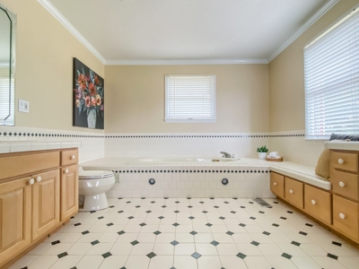 5 bed / 4 bath Home w/ Finished Basement 48 acres Geneva AL - image 32