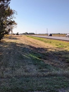 Online Auction, 8 Acres, Storage Units, Metal Shop, Halstead - image 10