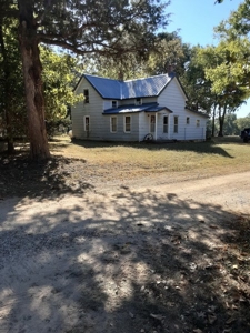 Farm House and Land For Sale in Cedar County Missouri - image 26