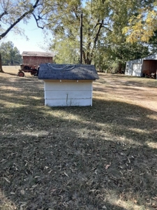 Farm House and Land For Sale in Cedar County Missouri - image 27