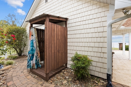 Stunning Waterfront Home for sale on the Pamlico Sound - image 16