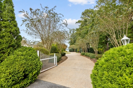 Stunning Waterfront Home for sale on the Pamlico Sound - image 7