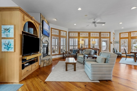 Stunning Waterfront Home for sale on the Pamlico Sound - image 20