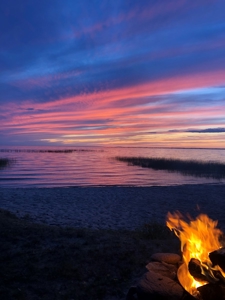 Log Home For Sale On Upper Red Lake, Waskish, Northern MN - image 4