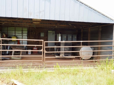 4 House Poultry Breeder Farm with 40 Acres SW Miss - image 33