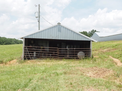 4 House Poultry Breeder Farm with 40 Acres SW Miss - image 32