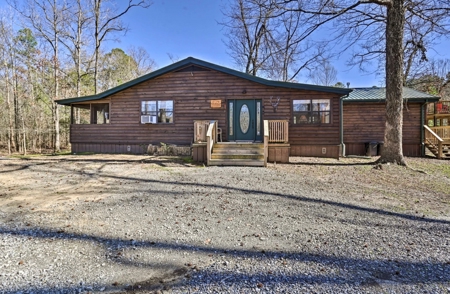 The Cabin at Three Waters - National Forest & Kiamichi River - image 1