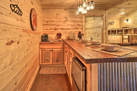 The Cabin at Three Waters - National Forest & Kiamichi River - image 32