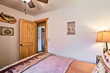The Cabin at Three Waters - National Forest & Kiamichi River - image 19