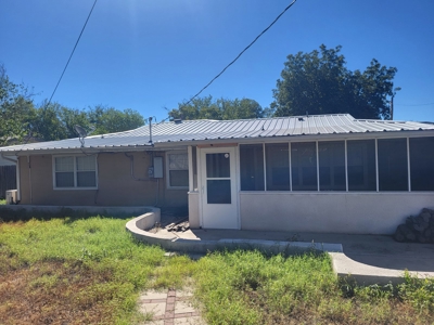 Texas Home For Sale in Ozona, Crockett County - image 3