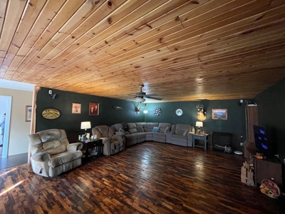 4-Br, 2-Ba With 3,350 Sq. Ft. - image 22