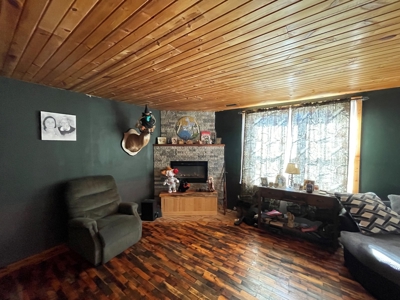 4-Br, 2-Ba With 3,350 Sq. Ft. - image 19