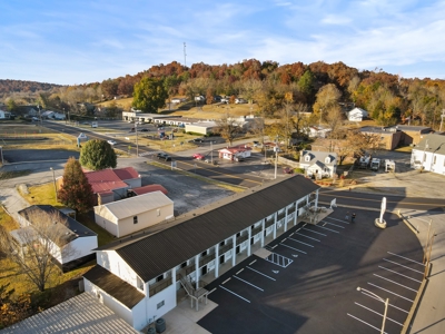 21 Unit Mixed Use Building For Sale in Kentucky - image 5