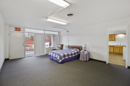21 Unit Mixed Use Building For Sale in Kentucky - image 16