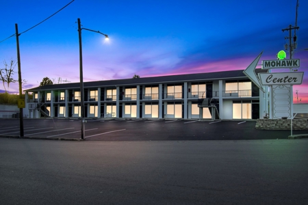 21 Unit Mixed Use Building For Sale in Kentucky - image 3