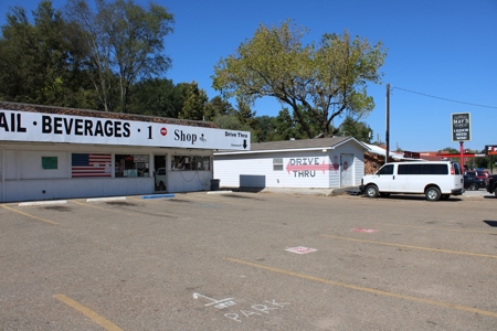 Liquor Store And Package Store For Sale Northeast Texas - image 13
