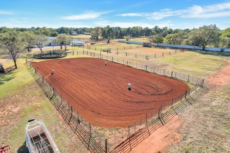 Equine Property For Sale In Elk City, Oklahoma - image 39