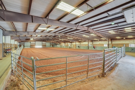 Equine Property For Sale In Elk City, Oklahoma - image 44