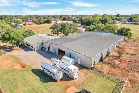 Equine Property For Sale In Elk City, Oklahoma - image 5