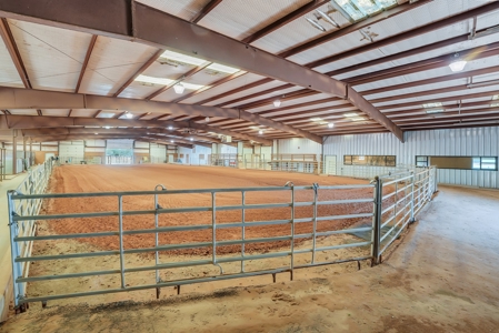 Equine Property For Sale In Elk City, Oklahoma - image 46