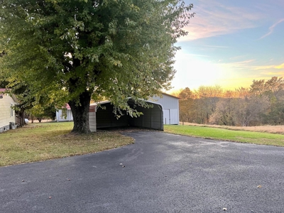 Mobile Home with Acreage in Cumberland County, KY - image 37
