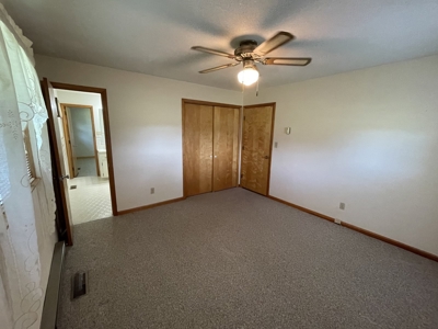Country Home and Acreage For Sale in Lawrenceburg Tn - image 24