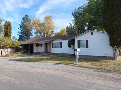 Rural Lifestyle Country Home in Northern, CA - image 7