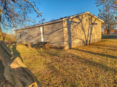 Home For Sale Stockton Missouri - image 3