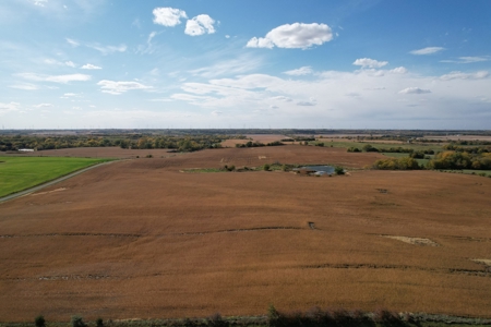 ONLINE AUCTION. Nodaway County Highly Tillable Hill Land - image 1