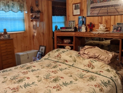 Waterfront Home for Sale Hiawatha Lake Atlanta MI - image 21