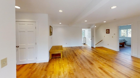 5-Bedroom Contemporary with Acreage - image 33