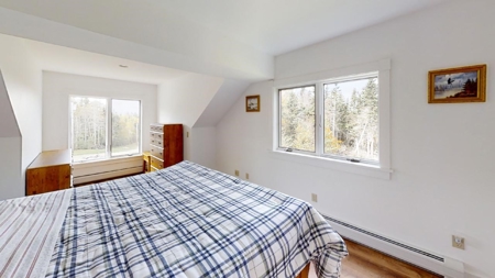 5-Bedroom Contemporary with Acreage - image 42