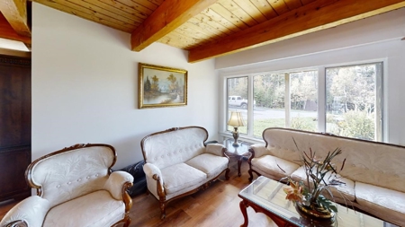 5-Bedroom Contemporary with Acreage - image 26