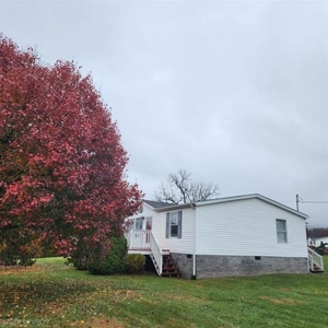 Country Home for Sale in Riner VA - image 2