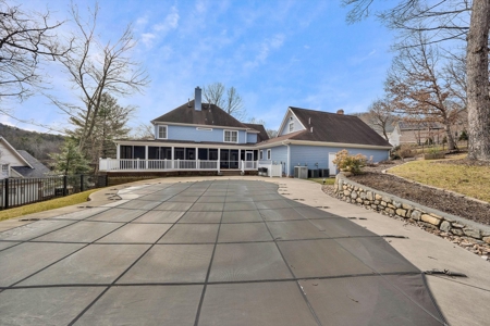 Large Family Home for Sale in Roanoke VA - image 46