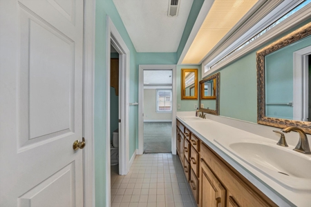 Large Family Home for Sale in Roanoke VA - image 32